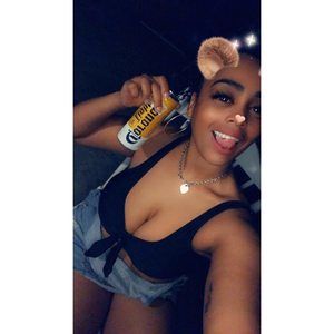 Meet your Posher, Jasmine